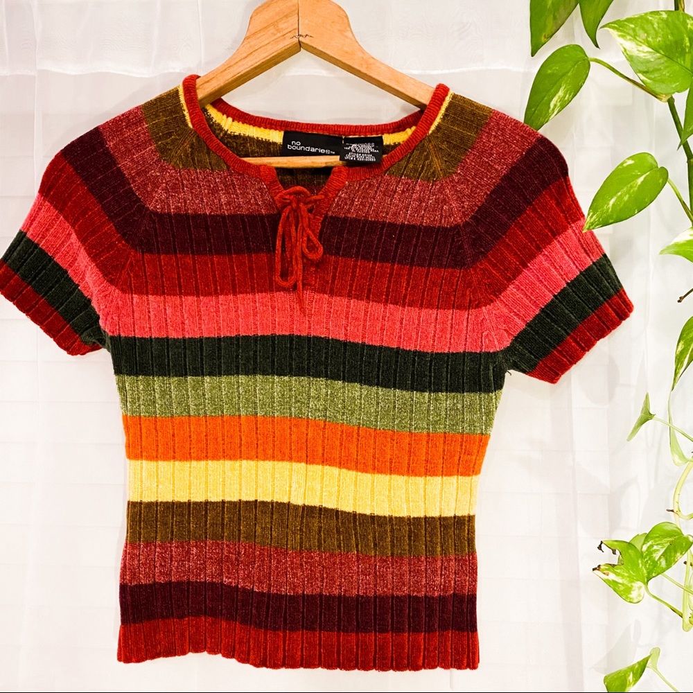 vintage 90s no boundaries rainbow top 🌈